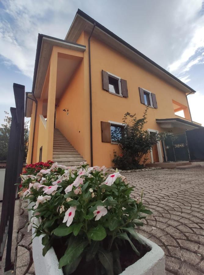 B&B Al Solito Posto 拉奎拉 外观 照片